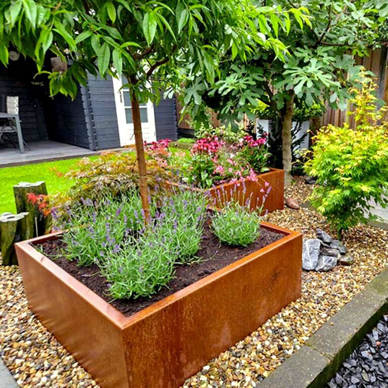 Spawana donica ze stali corten Montana 100 x 100 x 40 cm