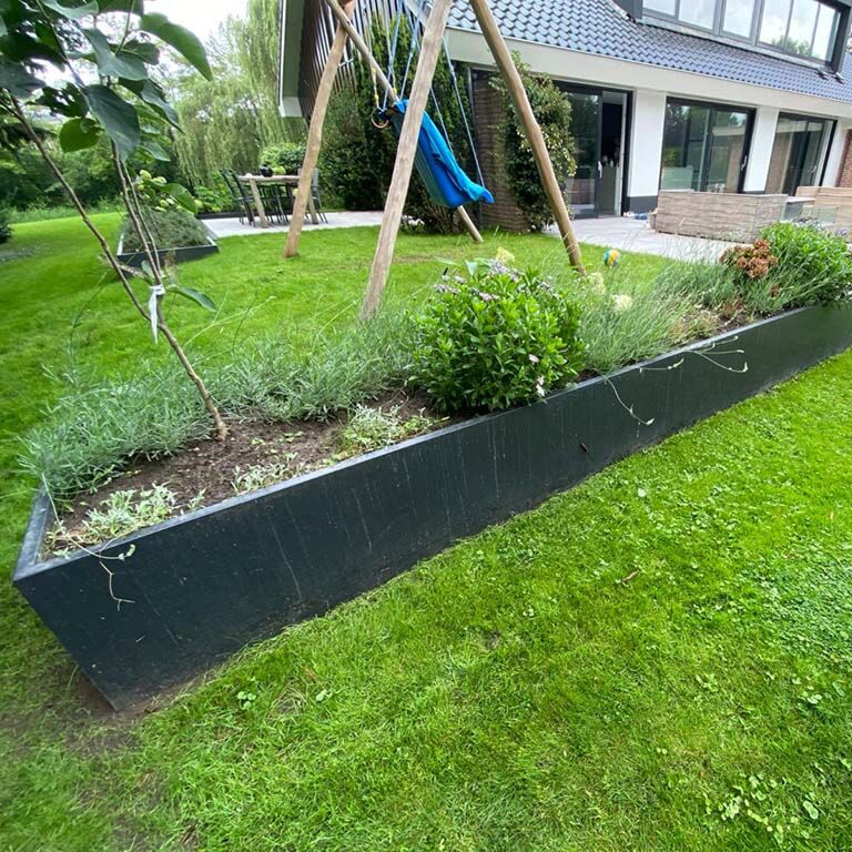 Prosta ściana oporowa ze stali malowanej proszkowo 200 cm (wysokość 50 cm)