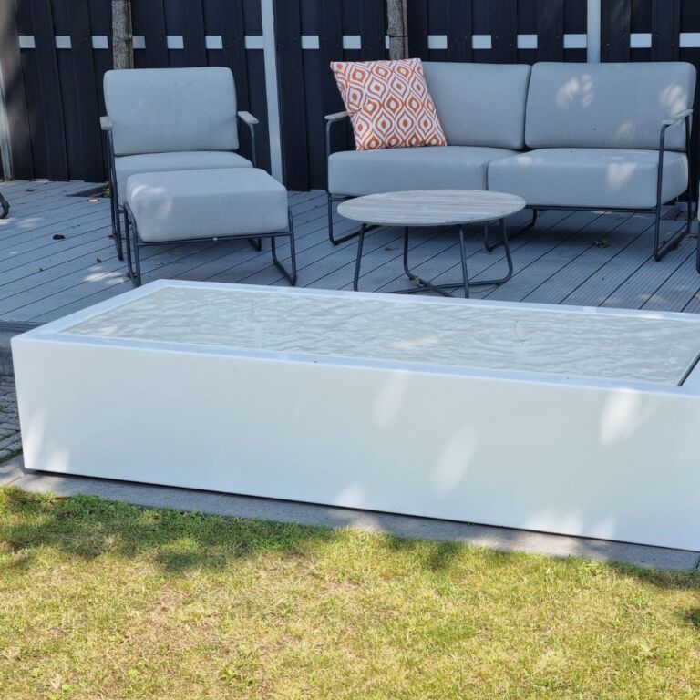Fontanna aluminium 200 x 80 x 40 cm