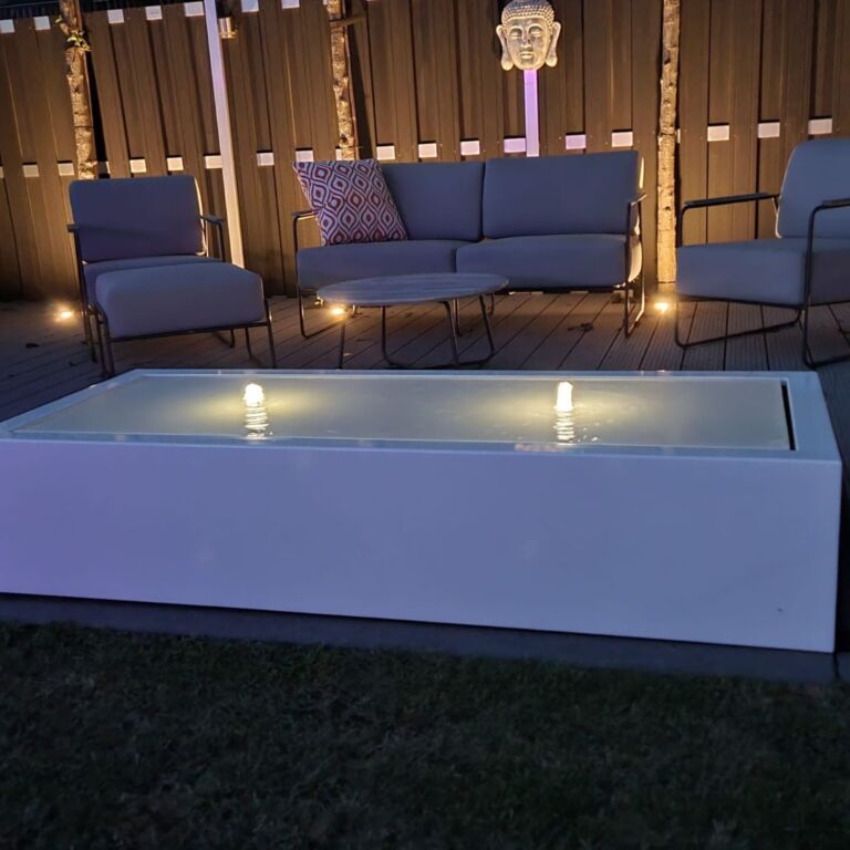Fontanna aluminium 200 x 80 x 40 cm