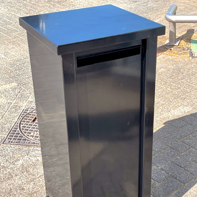 Skrzynka na listy ze stali malowanej proszkowo Arizona Typ S
