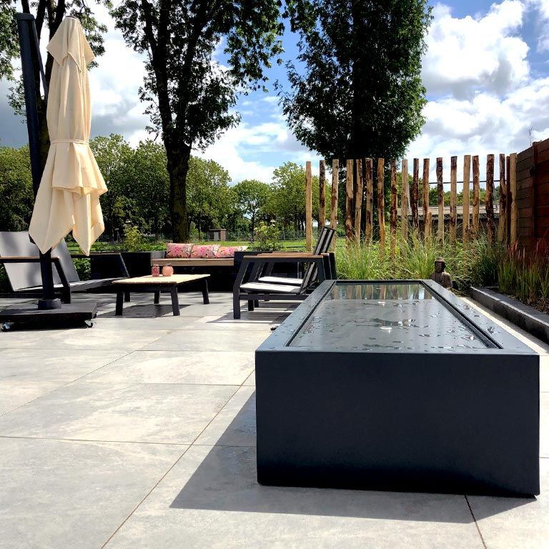 Fontanna aluminium 300 x 80 x 40 cm