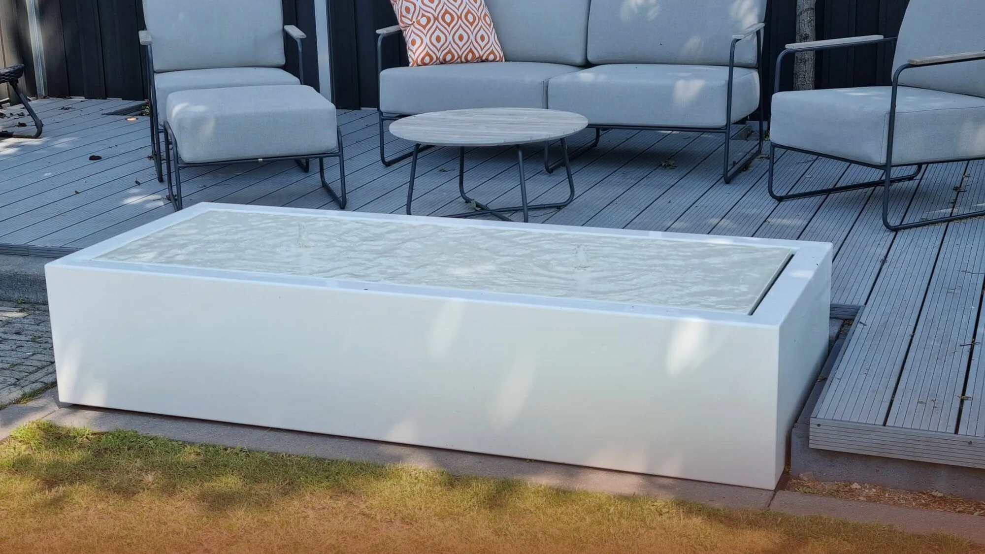 Jak dbać o mój stół wodny lub wodny ornament?